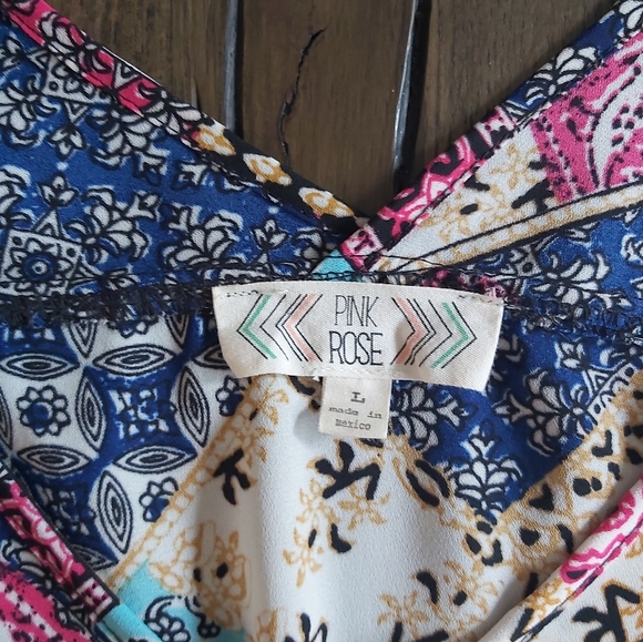 patchwork blouse. - Picture 3 of 5